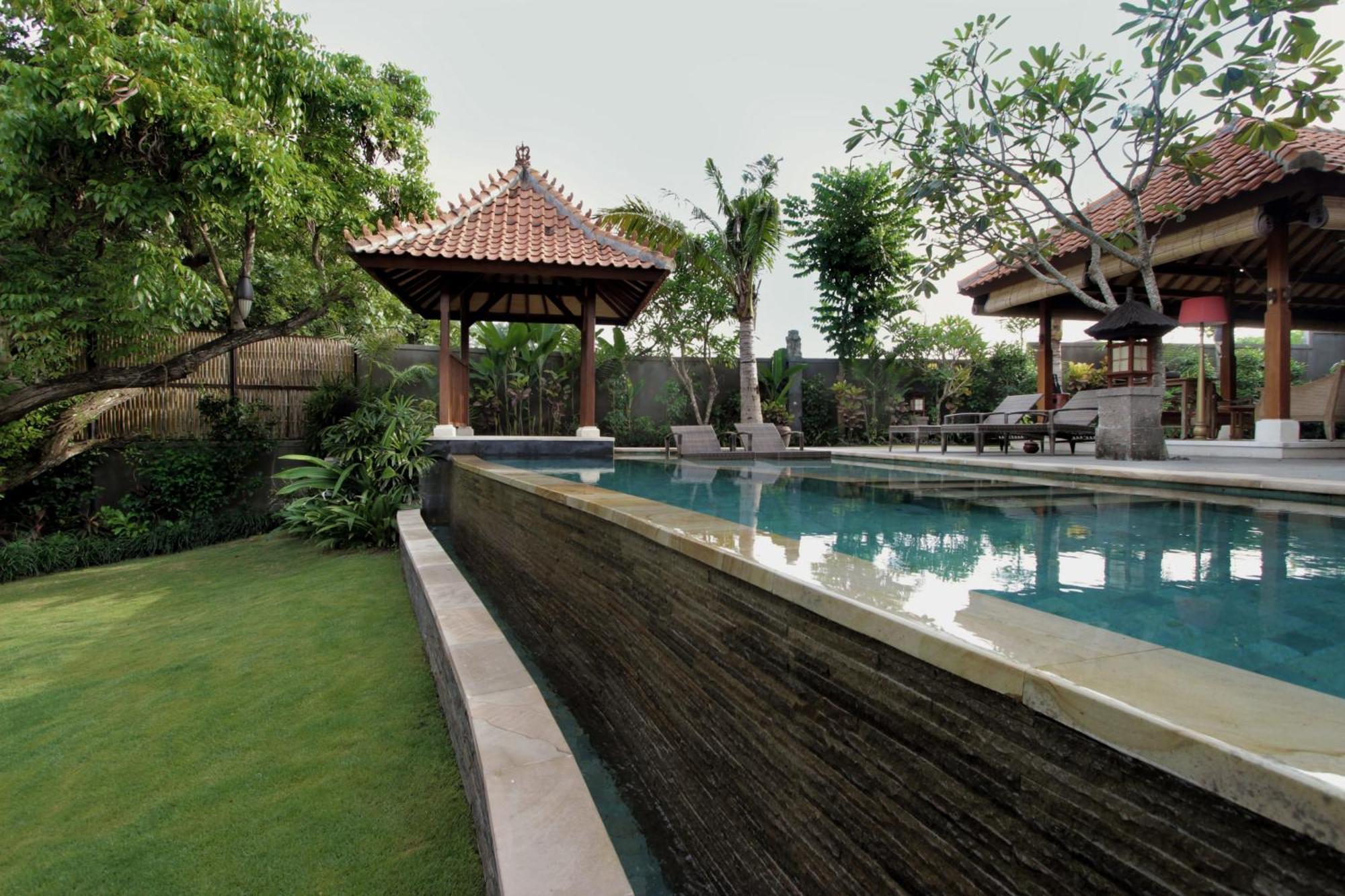 Aradhana Villas By Ekosistem Canggu Exterior foto